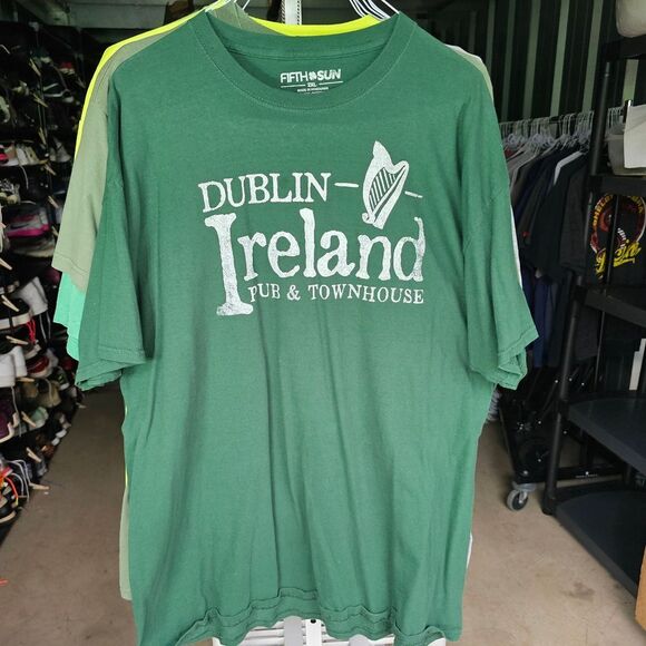 Fifth Sun Green Dublin Ireland Graphic Tee - Picture 1 of 4